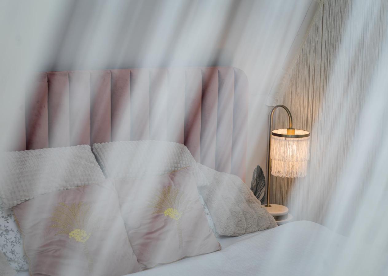 Magiczne Gniazdko Na Samym Rynku Apartment วรอตซวาฟ ภายนอก รูปภาพ